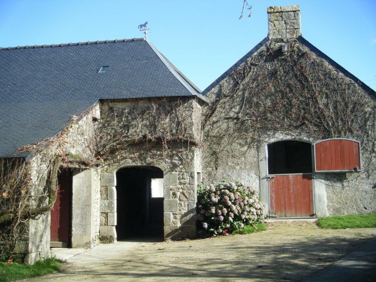 Les Du Manoir De Kerhel